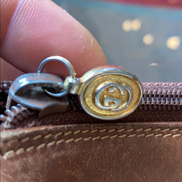 Gucci Crossbody Bag in Brown Leather - Picture 5 of 8